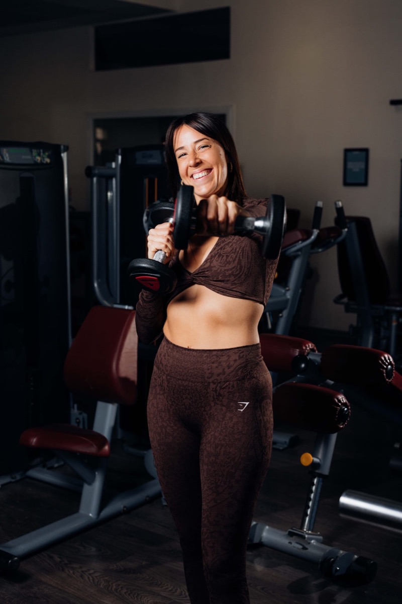 Un membre SPORT+ heureux après son entraînement